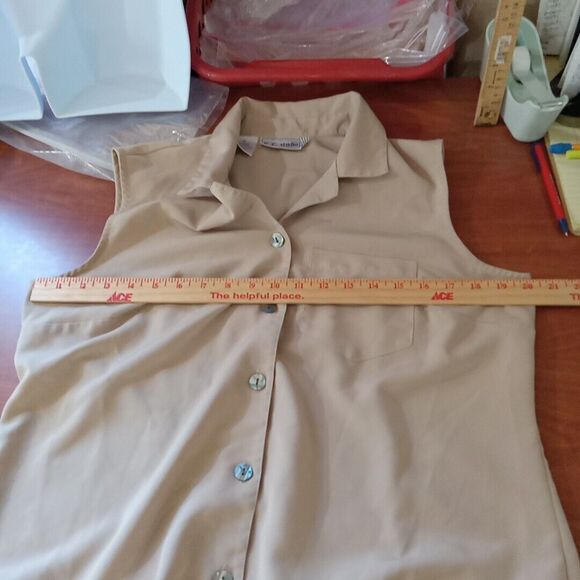 K.C. Studio Shirt Women's Size 12 Button Front * - Picture 6 of 12